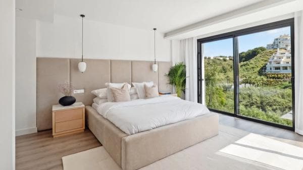 Chalet independiente en venta en Calle Pléyades, 28, Marbella
photo 1