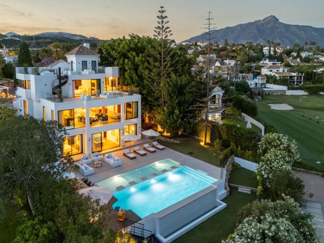 Venta de chalet independiente en Urbanizacion N Andalucia 1F, 105, Marbella
photo 2