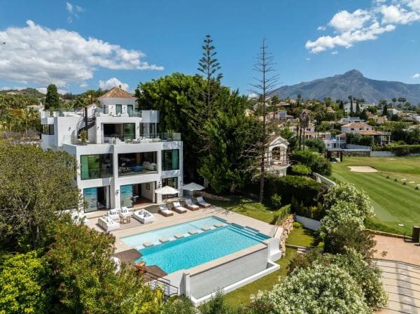 Chalet independiente en venta en Urbanizacion N Andalucia 1F, 105, Marbella
thumbnail 2