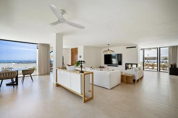 Chalet independiente en venta en Calle Aries, 25, Marbella
thumbnail 1