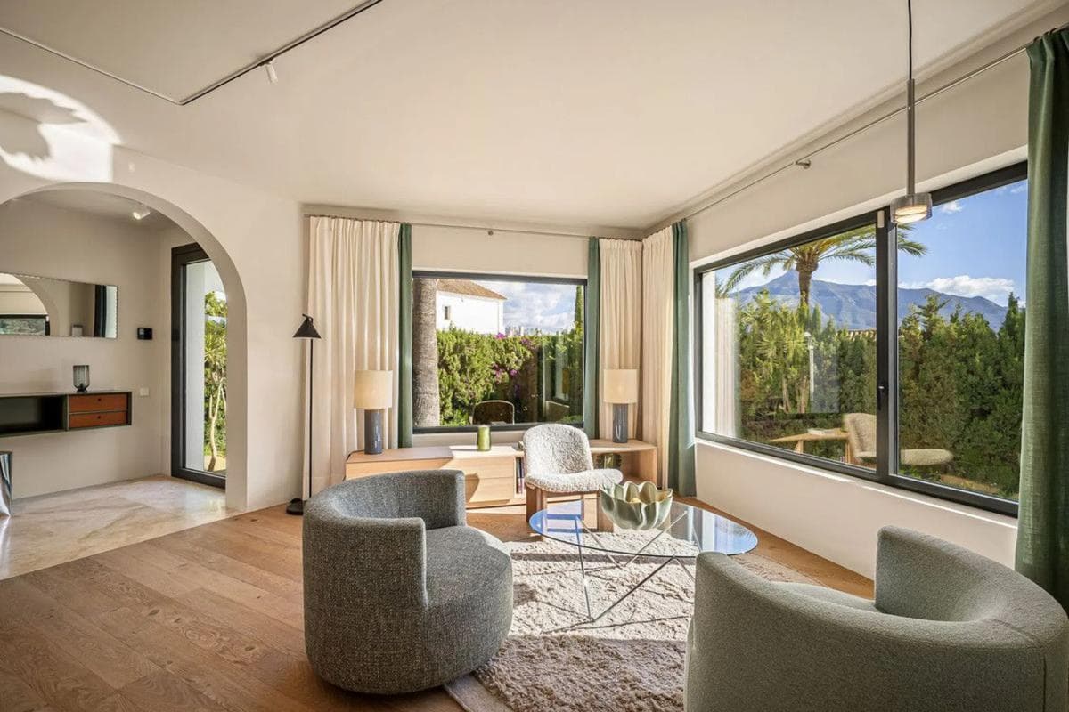 Venta de chalet independiente en Calle Tucán, Marbella
photo 3