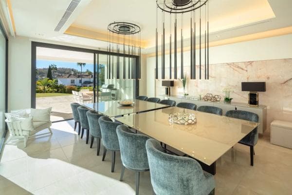 Chalet independiente en venta en Calle Osa Menor 2G, Marbella
thumbnail 2