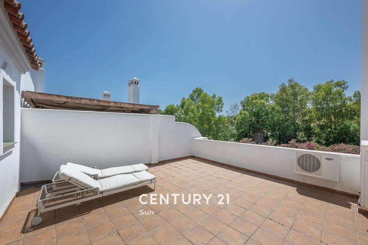 Venta de chalet adosado en Urbanizacion N Andalucia 1F, 145 , Marbella photo 2