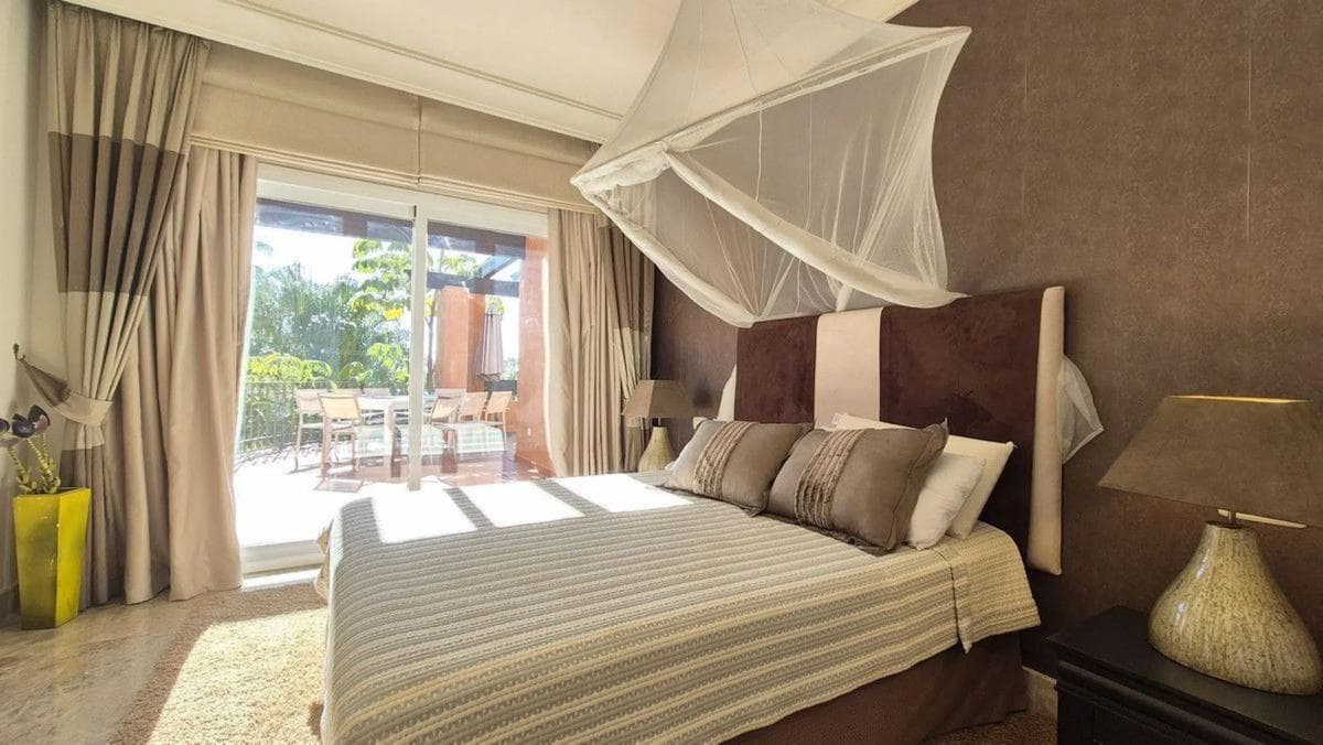 Sale of apartment in Calle Osa Menor 2G, Marbella
photo 5