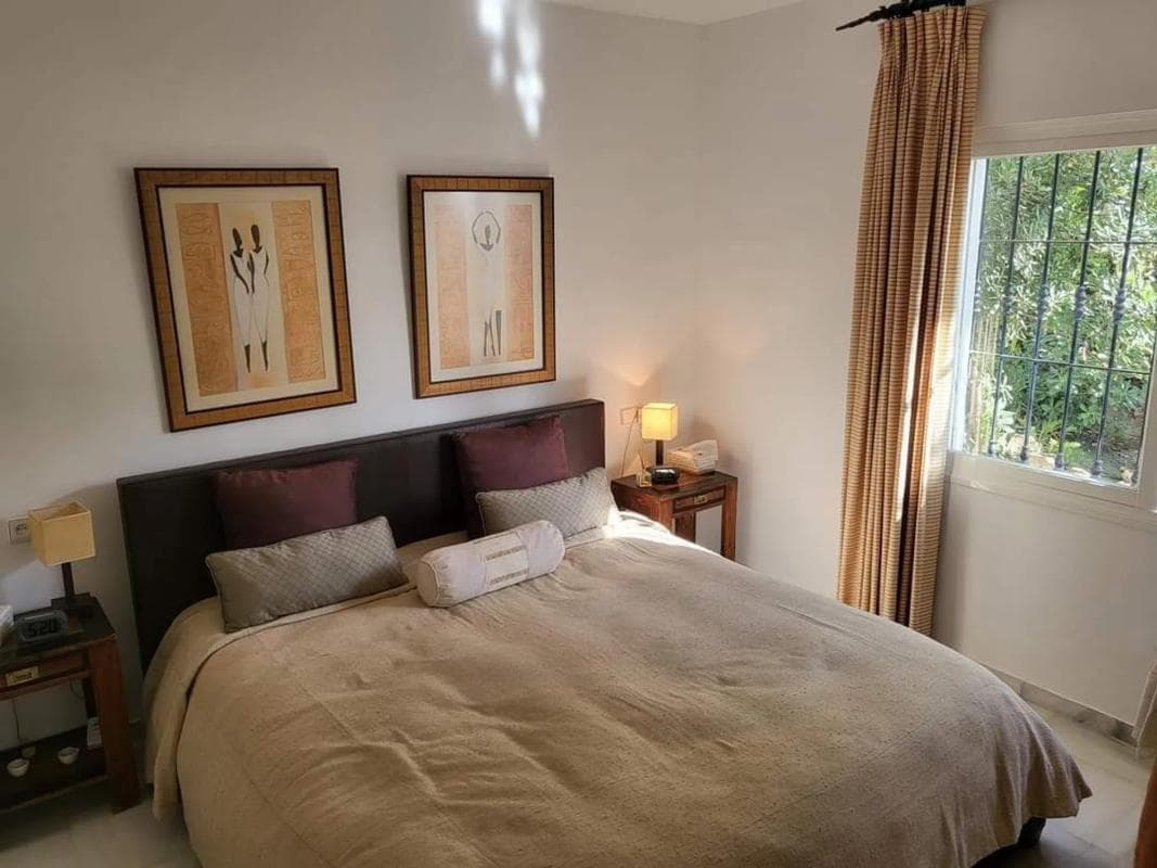 Venta de chalet independiente en Calle Auriga, Marbella
photo 2