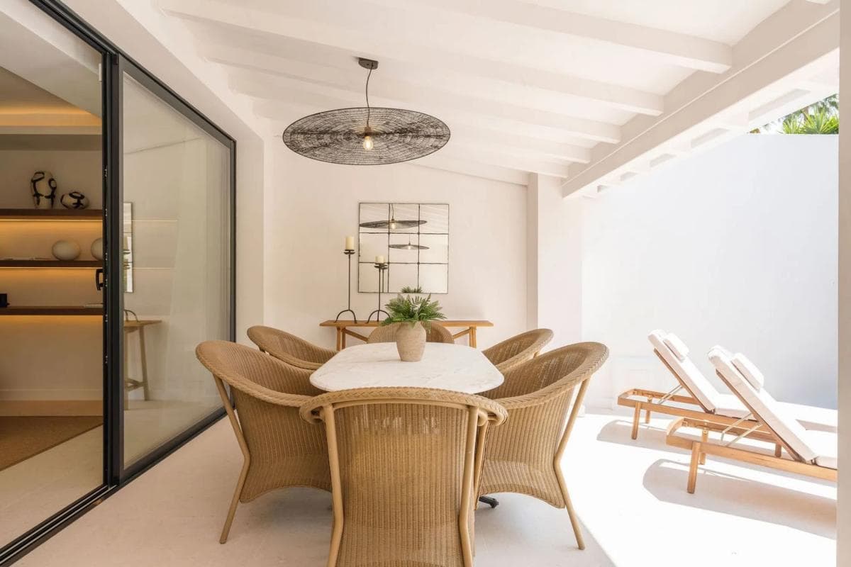 Venta de chalet adosado en Barrio Los Naranjos , Marbella photo 5
