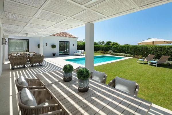 Chalet independiente en venta en Calle Casiopea 5F, Marbella
photo 1