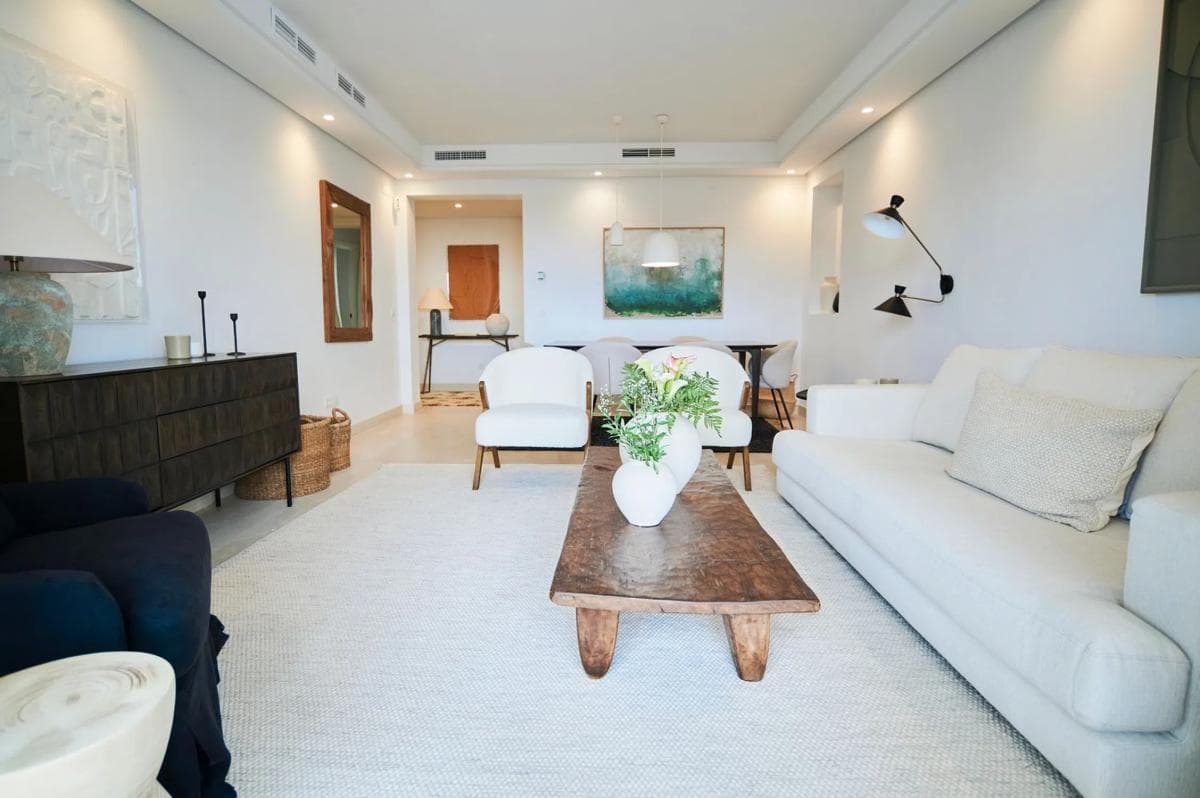 Sale of apartment in Urbanizacion Nueva Andalucia 4J, 10, Marbella
photo 3