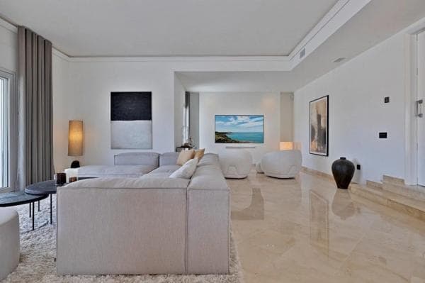Chalet independiente en venta en Calle Cefeo 7 F s/n, Marbella
thumbnail 1