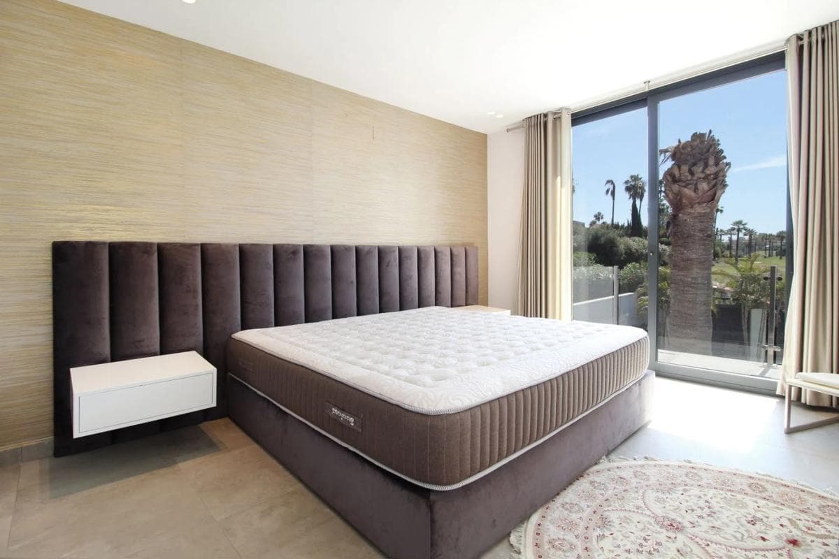 Venta de chalet independiente en Calle Sirio, Marbella
photo 4