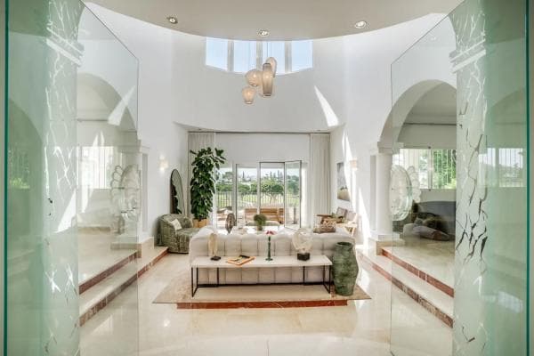 Chalet independiente en venta en Parque el Colorado, 104, Marbella
thumbnail 2