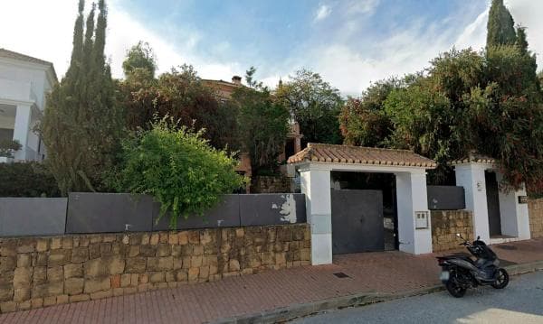Chalet independiente en venta en Calle Aries, Marbella
thumbnail 1