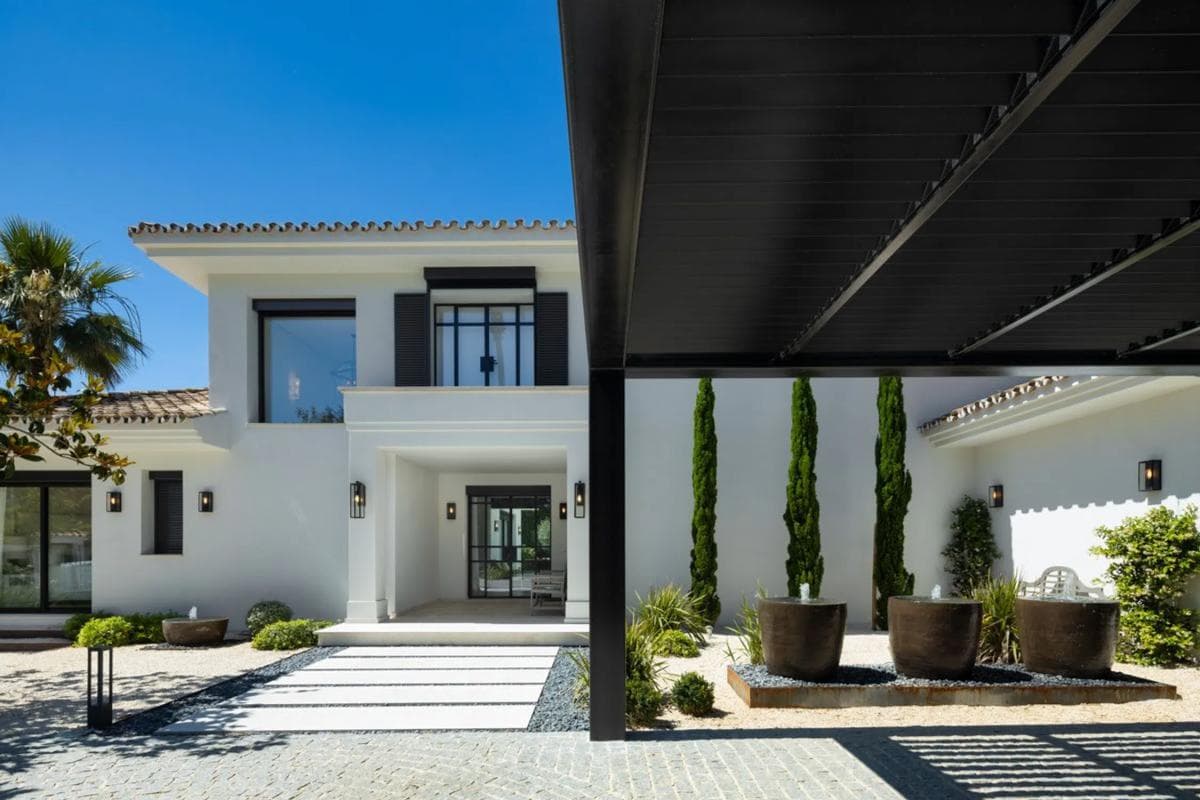Venta de chalet independiente en Calle Auriga, Marbella
photo 3