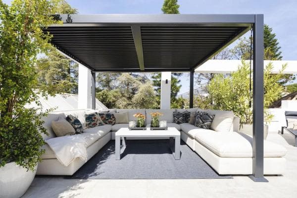 Duplex en venta en Calle Tucán, Marbella thumbnail 1