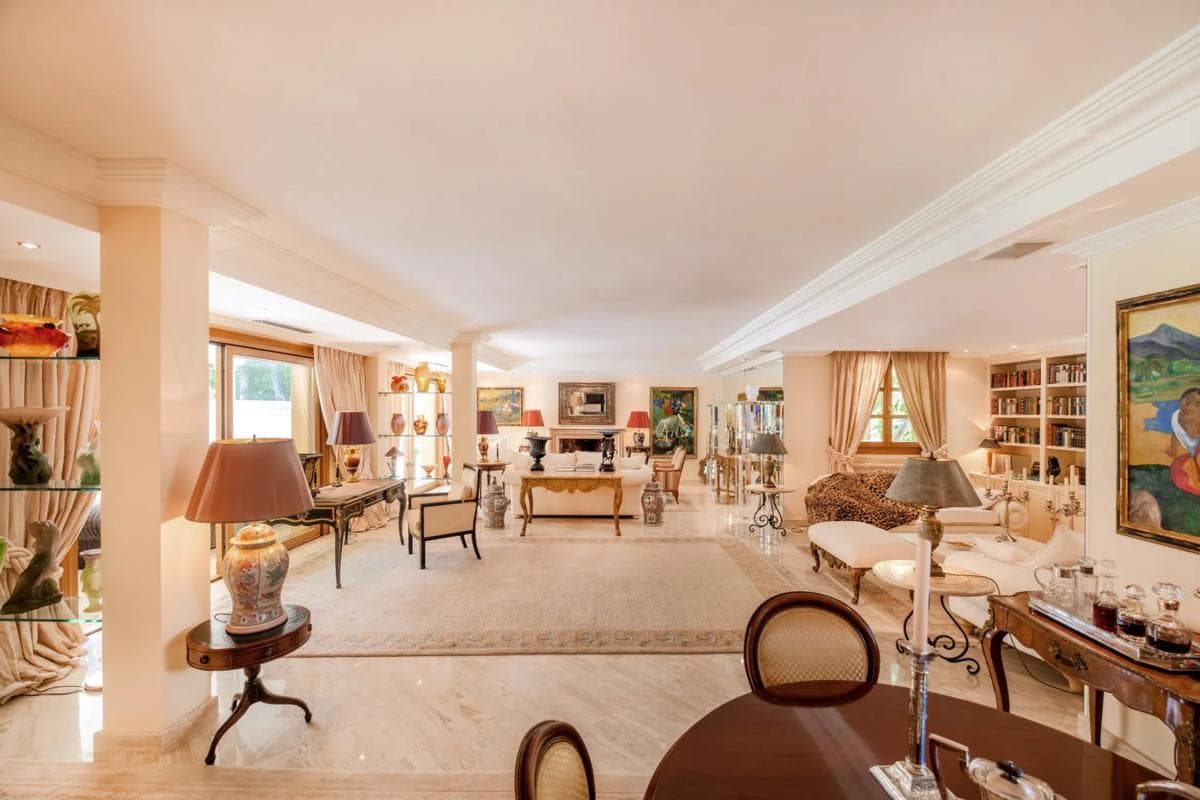 Venta de chalet independiente en Barrio Los Naranjos, Marbella
photo 4