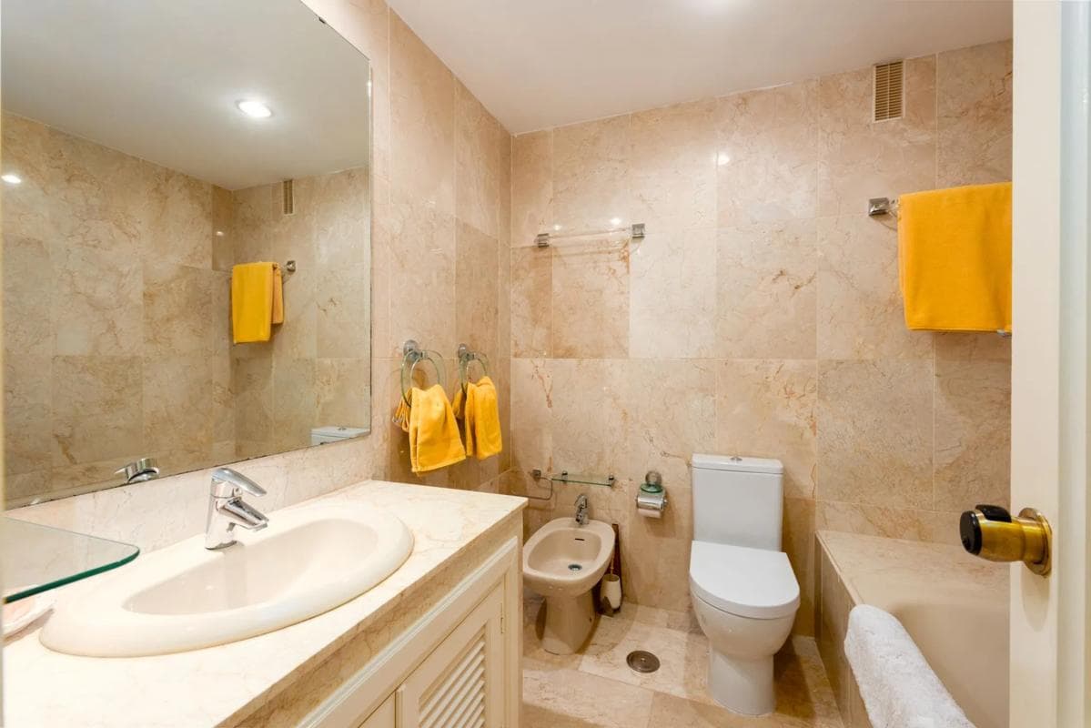 Sale of apartment in Avenida del Prado s/n, Marbella
photo 5