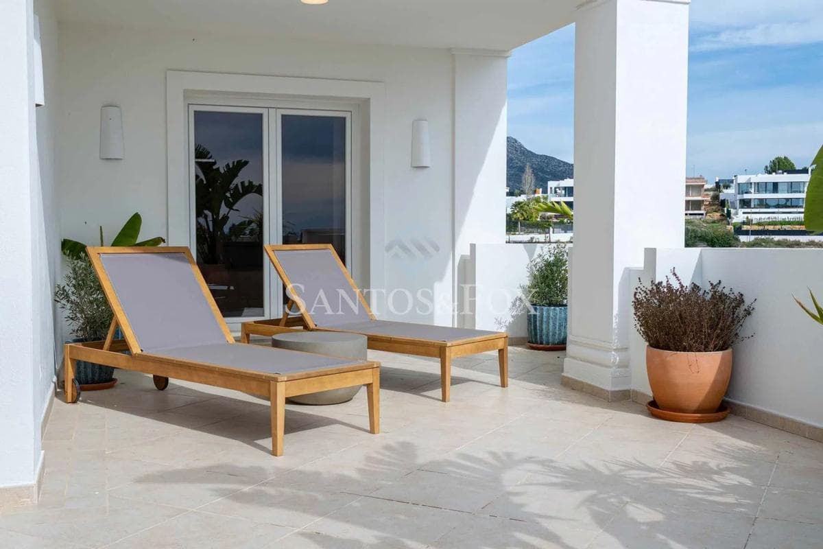 Sale of apartment in Barrio Los Naranjos, Marbella
photo 5