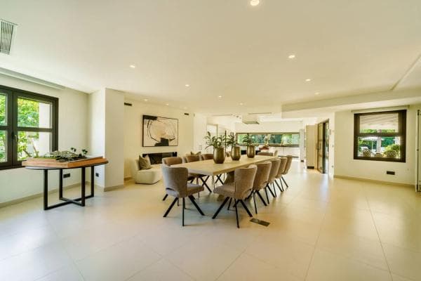 Chalet independiente en venta en Barrio Los Naranjos, Marbella
thumbnail 2