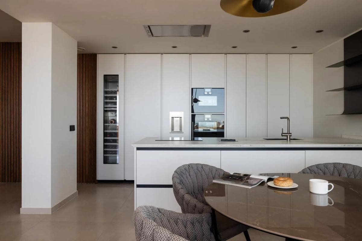 Venta de piso en Barrio Los Naranjos, Marbella
photo 5