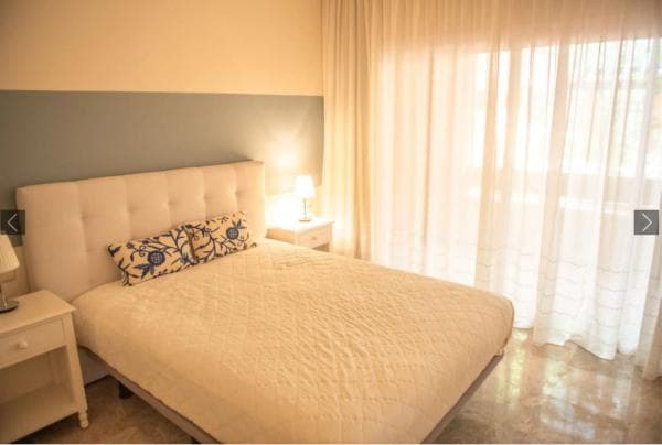 Piso en venta en Urbanizacion N Andalucia 1G, Marbella
photo 1