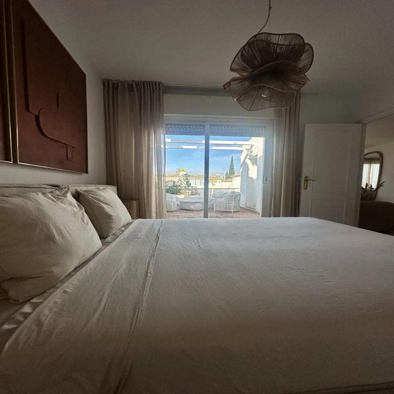 Sale of apartment in Camino de los manchones, Marbella
photo 3