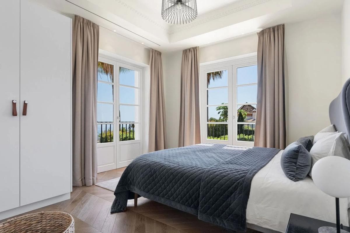 Sprzedaż niezależnego domku jednorodzinnego w Barrio Sierra Blanca, Marbella photo 5