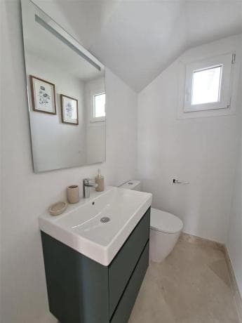Piso en venta en Calle Aries, Marbella
thumbnail 2