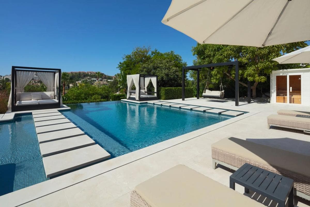 Sale of independent chalet in Urbanizacion N Andalucia 4G, 9, Marbella
photo 2