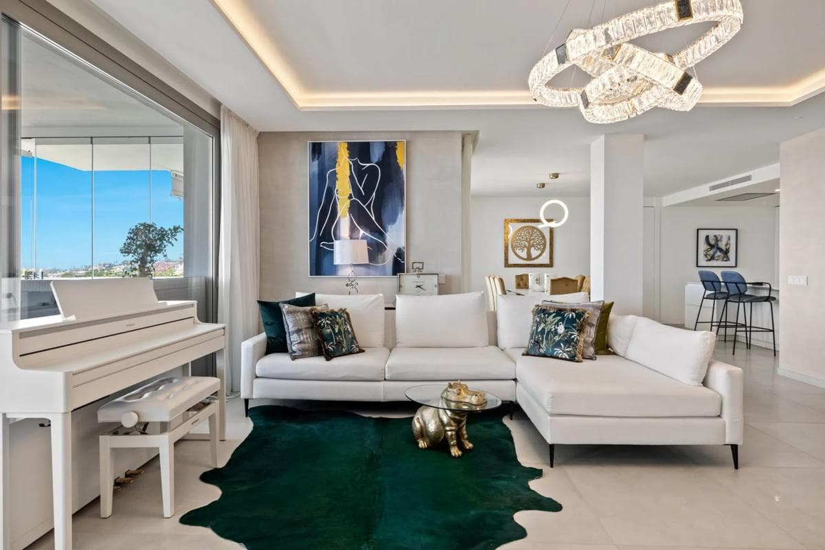 Venta de piso en Vía, Marbella
photo 4
