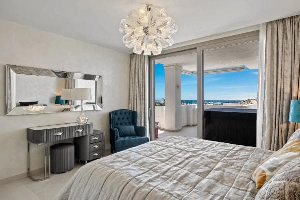 Piso en venta en Urbanizacion Nueva Andalucia L, Marbella
photo 1