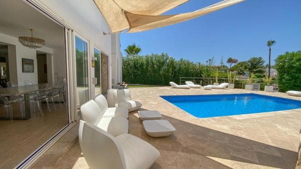 Independent chalet for sale in Urbanizacion N Andalucia 8H, Marbella
thumbnail 2