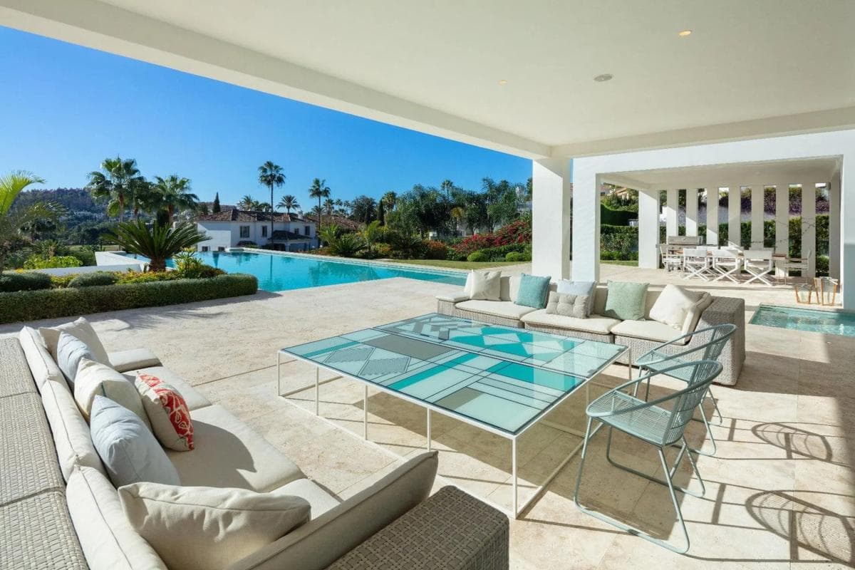 Sale of independent chalet in Urbanizacion N Andalucia 2H, Marbella
photo 5