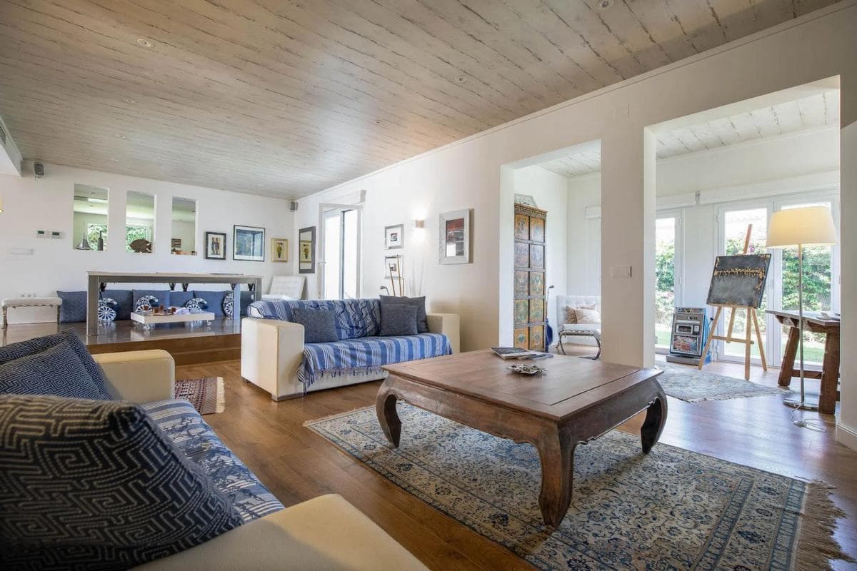 Sale of independent chalet in Barrio Los Naranjos, Marbella
photo 5