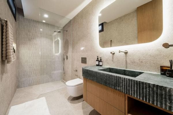 Independent chalet for sale in Calle 18B Nva Andaluc, Marbella
photo 1