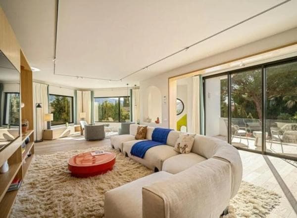 Chalet independiente en venta en Barrio Nueva Andalucía, Marbella
photo 1