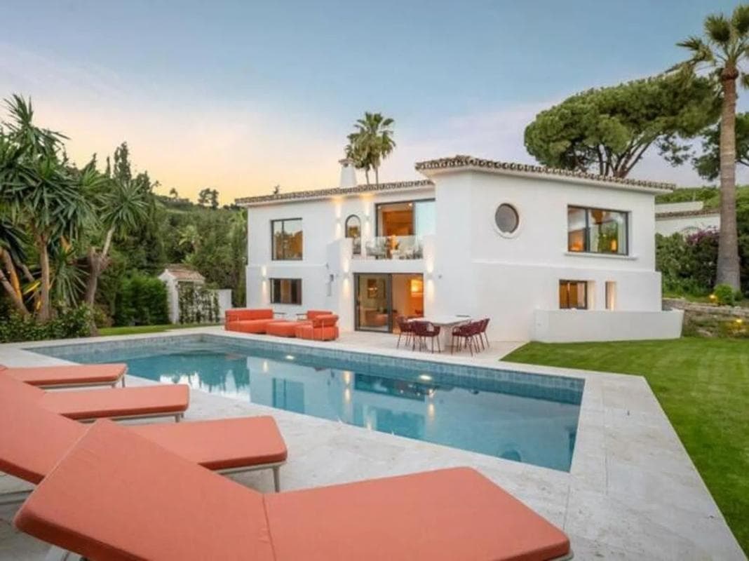 Venta de chalet independiente en Barrio Nueva Andalucía, Marbella
photo 2