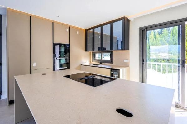 Piso en venta en Calle de las Adelfas, Marbella
thumbnail 2