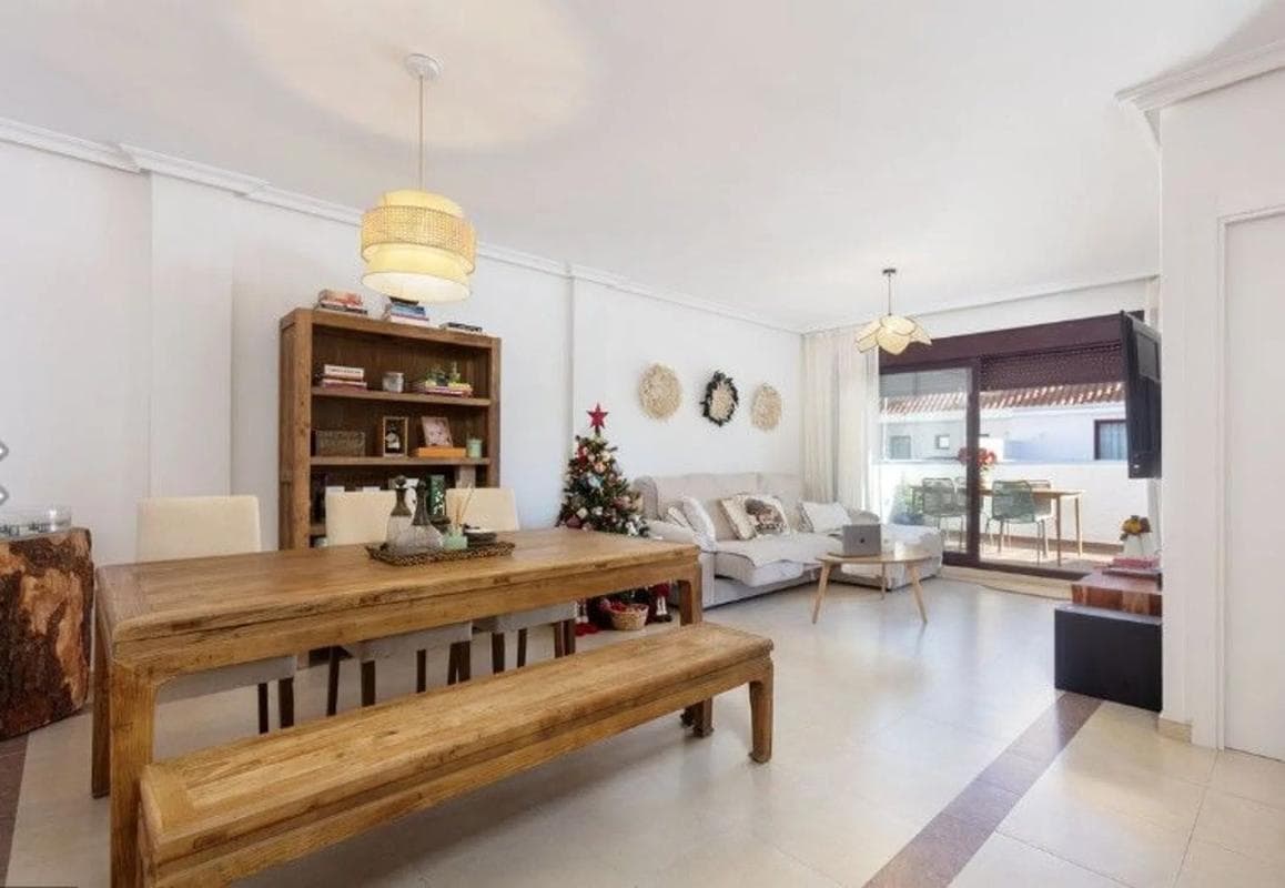 Venta de piso en Calle las Ventas, 2, Marbella
photo 2