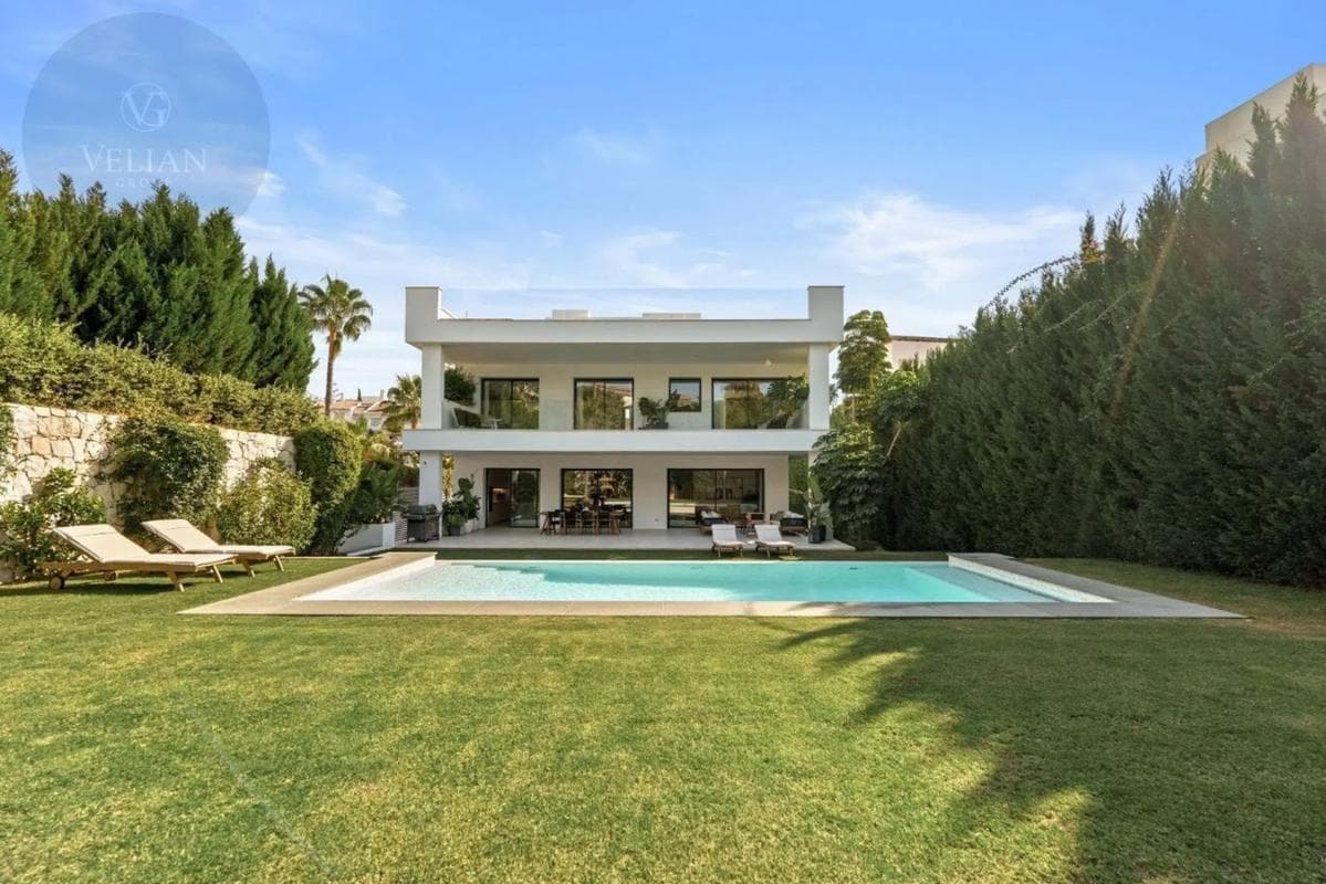 Venta de chalet independiente en Nueva andalucia, Marbella
photo 4