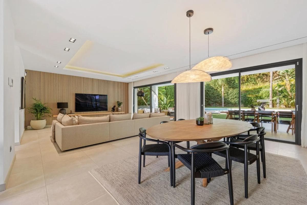 Venta de chalet independiente en Calle 13B Nva Andaluc, Marbella
photo 2
