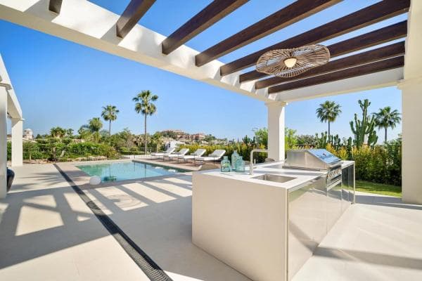 Chalet independiente en venta en Barrio Nueva Andalucía, Marbella
thumbnail 2