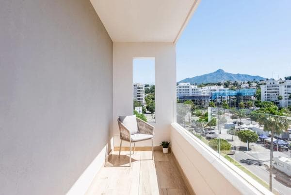 Piso en venta en Barrio Nueva Andalucía, Marbella
thumbnail 1
