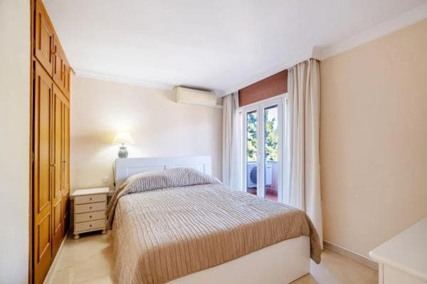 Piso en venta en Calle las Acacìas s/n, Marbella
thumbnail 2