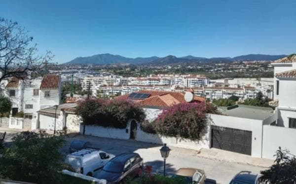 Piso en venta en Barrio Nueva Andalucía, Marbella
photo 1