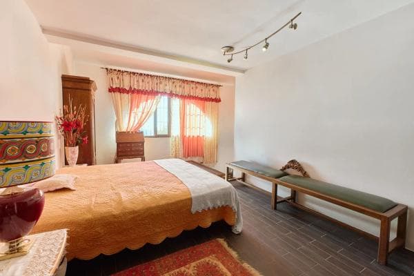 Chalet independiente en venta en Calle las Amapolas, Marbella
photo 1