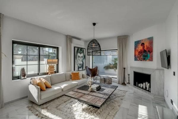 Chalet independiente en venta en Barrio Nueva Andalucía, Marbella
photo 1