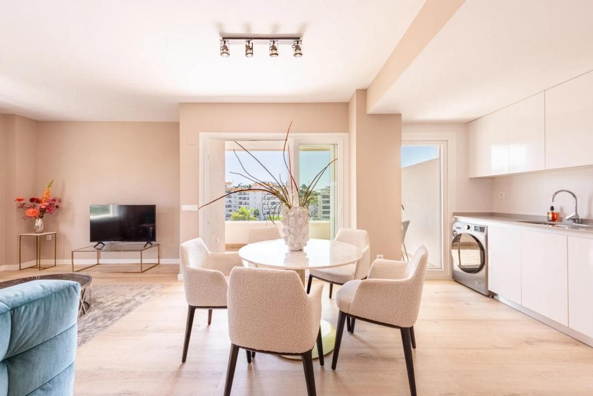 Venta de piso en Barrio Nueva Andalucía, Marbella
photo 2