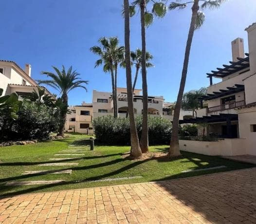 Piso en venta en CL ADELFAS, 18, Marbella
thumbnail 2