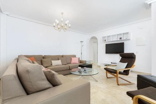 Piso en venta en Calle las Ventas, 2, Marbella
photo 1