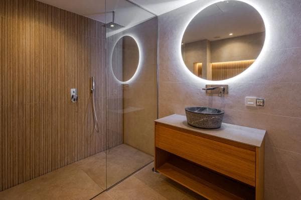 Piso en venta en Calle de las Adelfas, Marbella
thumbnail 1